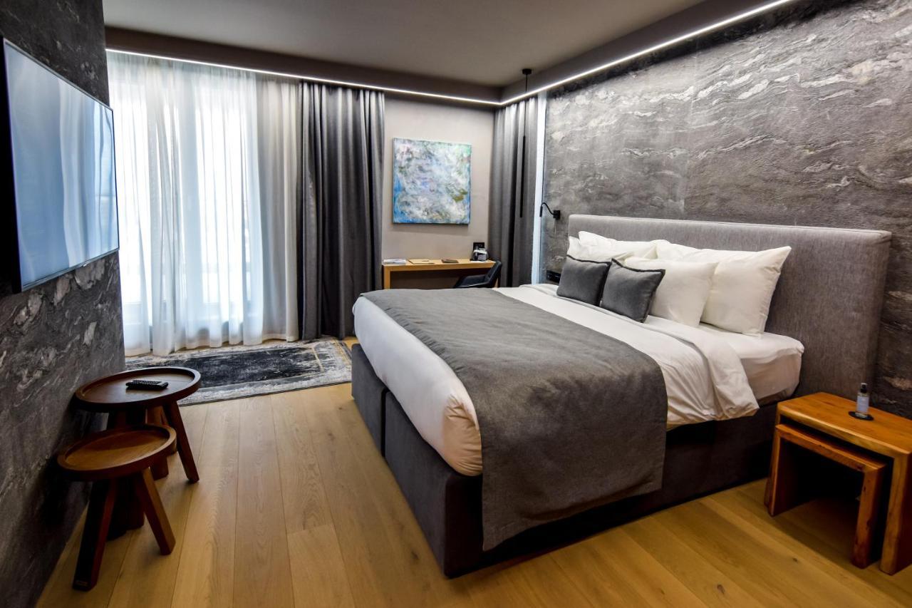 Qosmo Brasov Hotel Eksteriør bilde