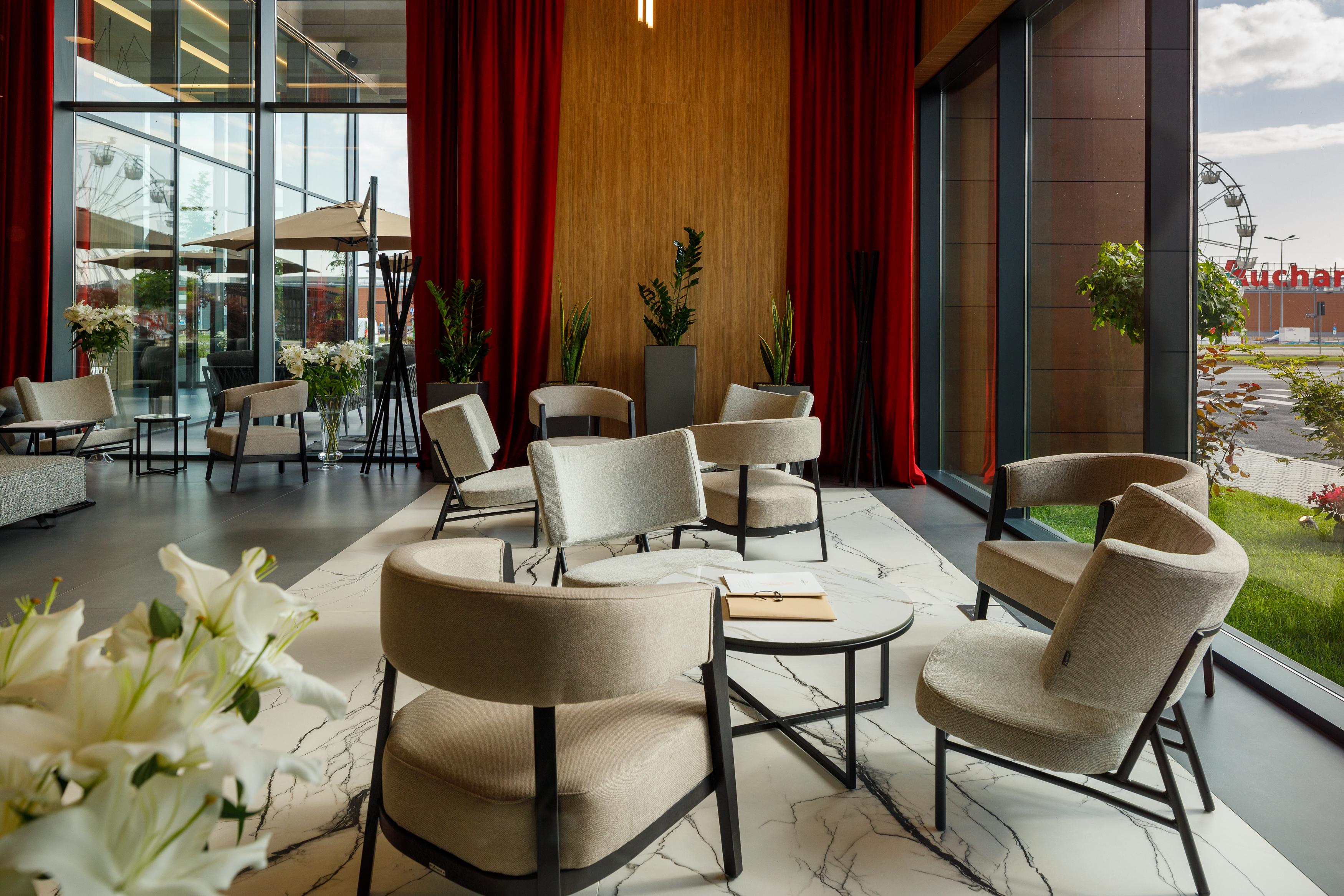Qosmo Brasov Hotel Eksteriør bilde